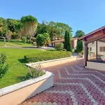 3 Bedroom Beautiful In Nanteuil-en-Vallée