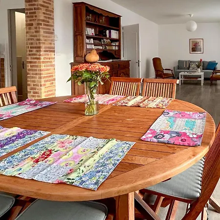 Lovely In With Wifi Nyaraló *