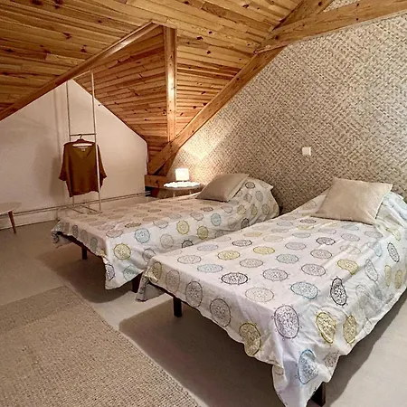 Nyaraló Lovely In With Wifi